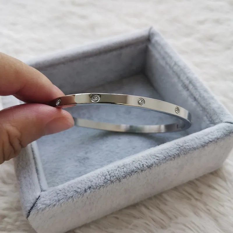 Men's Fashion Sparkling Bangle Bracelet Gold Love Bracelet Light Luxury Ins Hand Jewelry Gift for Women Men